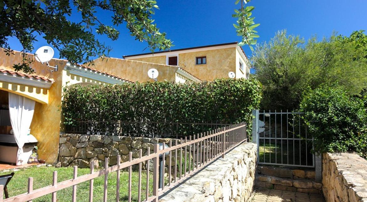 בודוני Villa Katy מראה חיצוני תמונה